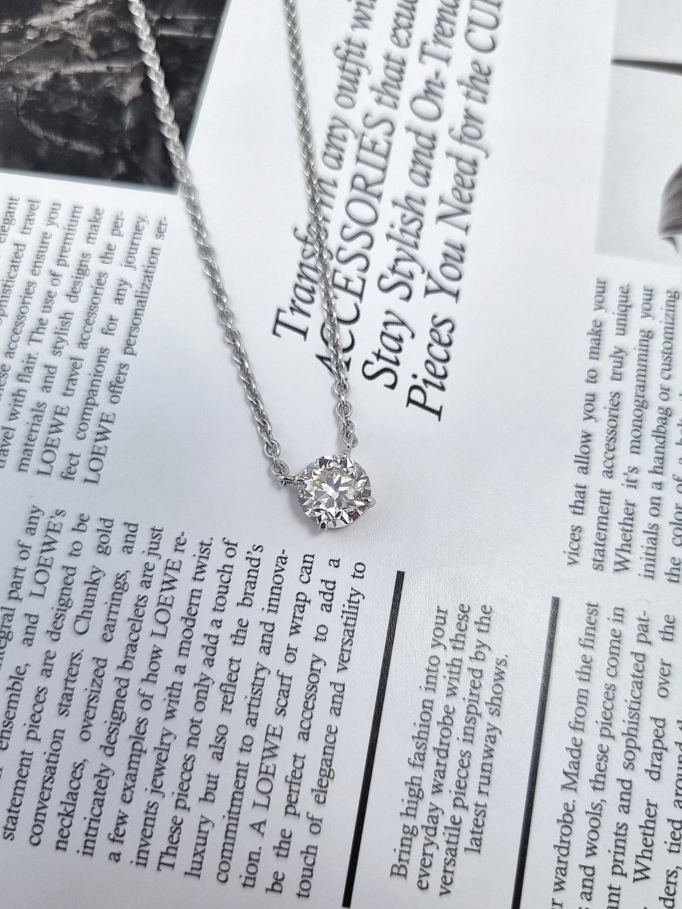 Украшение GIA  Подвеска с бриллиантом 1,11 ct. J/VS2 "Lucky Number"   