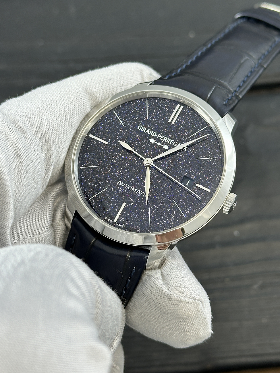 Часы Girard-Perregaux  1966 Orion  49555-11-435-BB4A