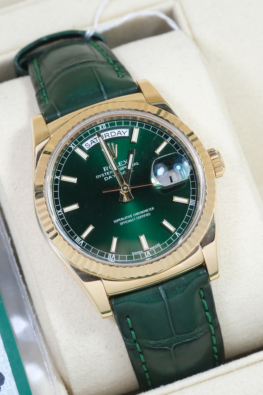 Часы Rolex  Day-Date 36 Yellow Gold Green Dial  118138-003