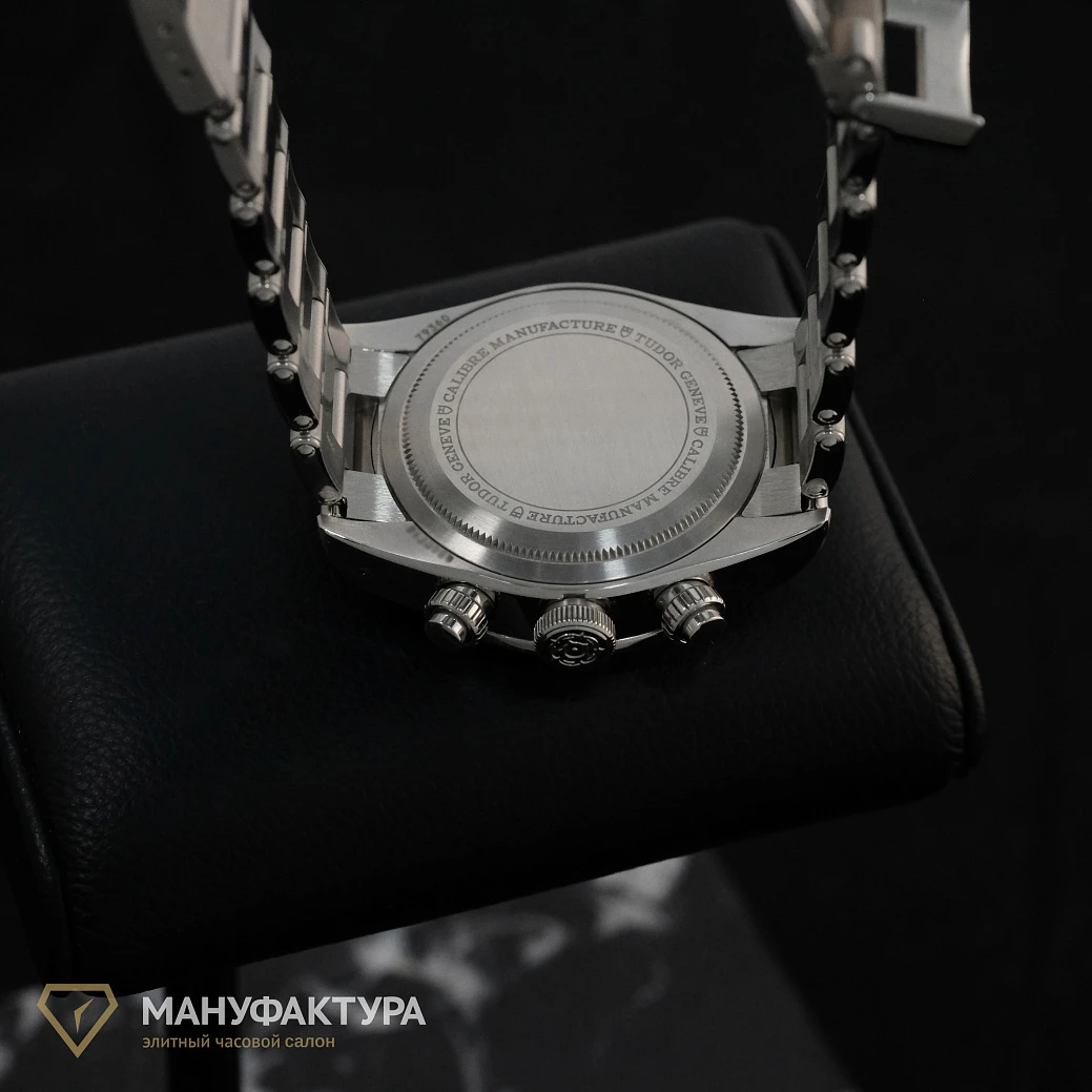 Часы Tudor  Black Bay Chrono White Panda Dial  m79360n-0002