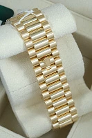 Часы Rolex  Day-Date 40 Yellow Gold White Dial  228238