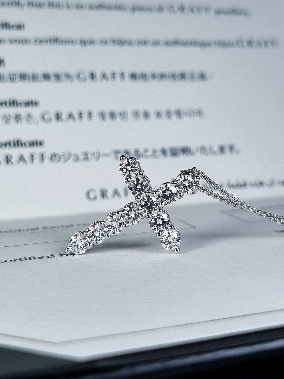 Украшение Graff  Cross Medium Pendant   RGP006 