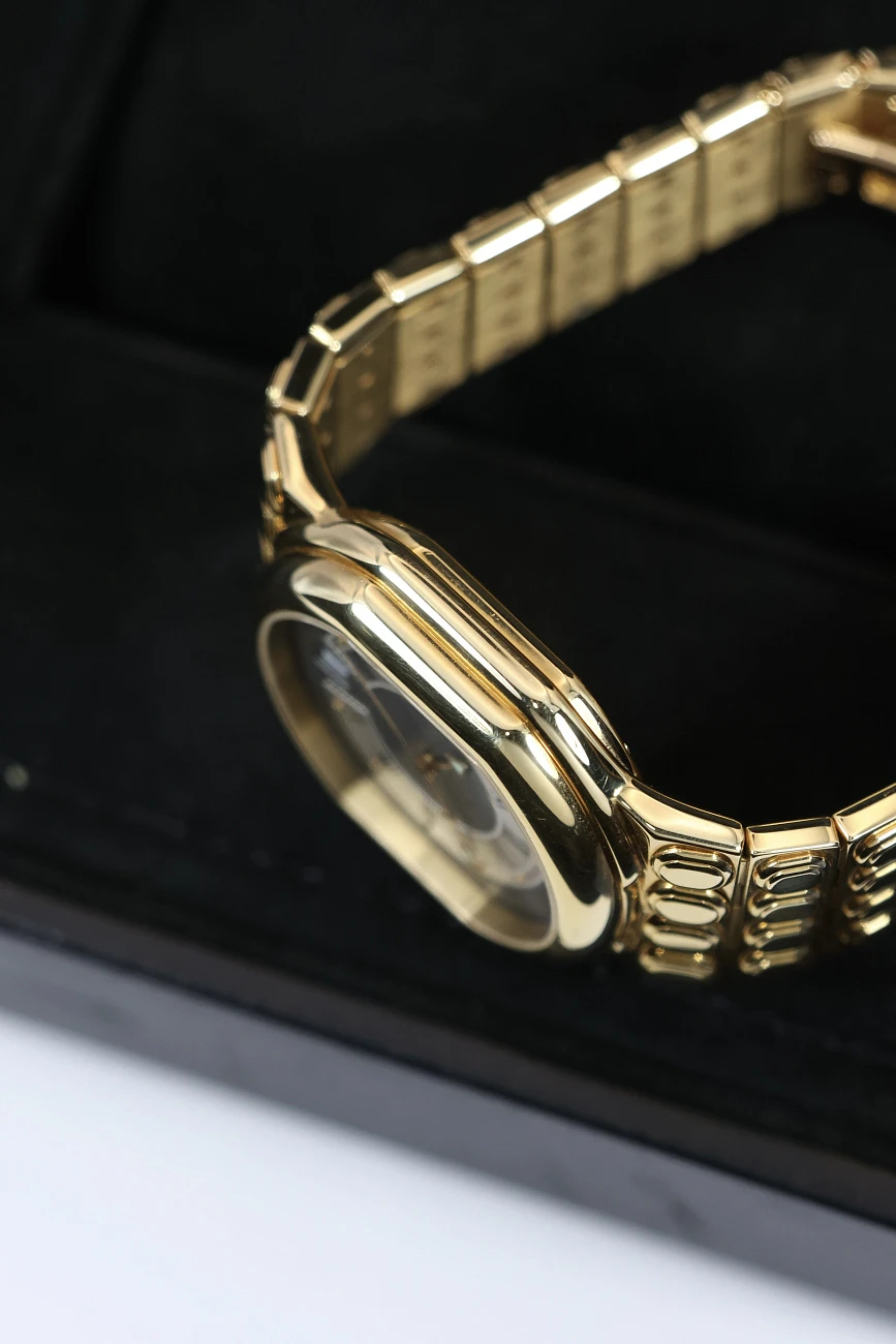 Часы Daniel Roth  LE SENTIER YELLOW GOLD  S177