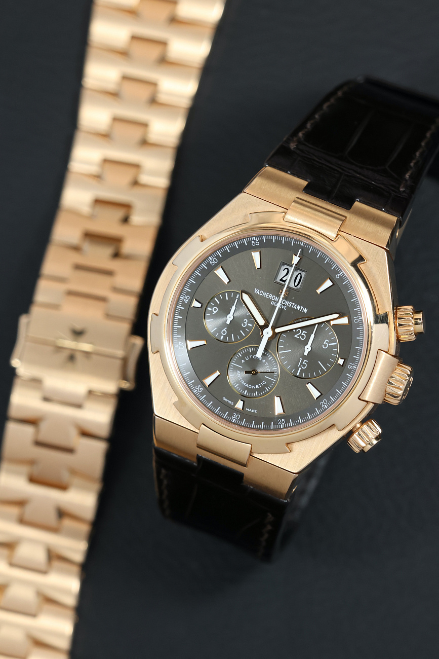 Часы Vacheron Constantin  Overseas Chronograph Rose Gold  49150/B01R-9338