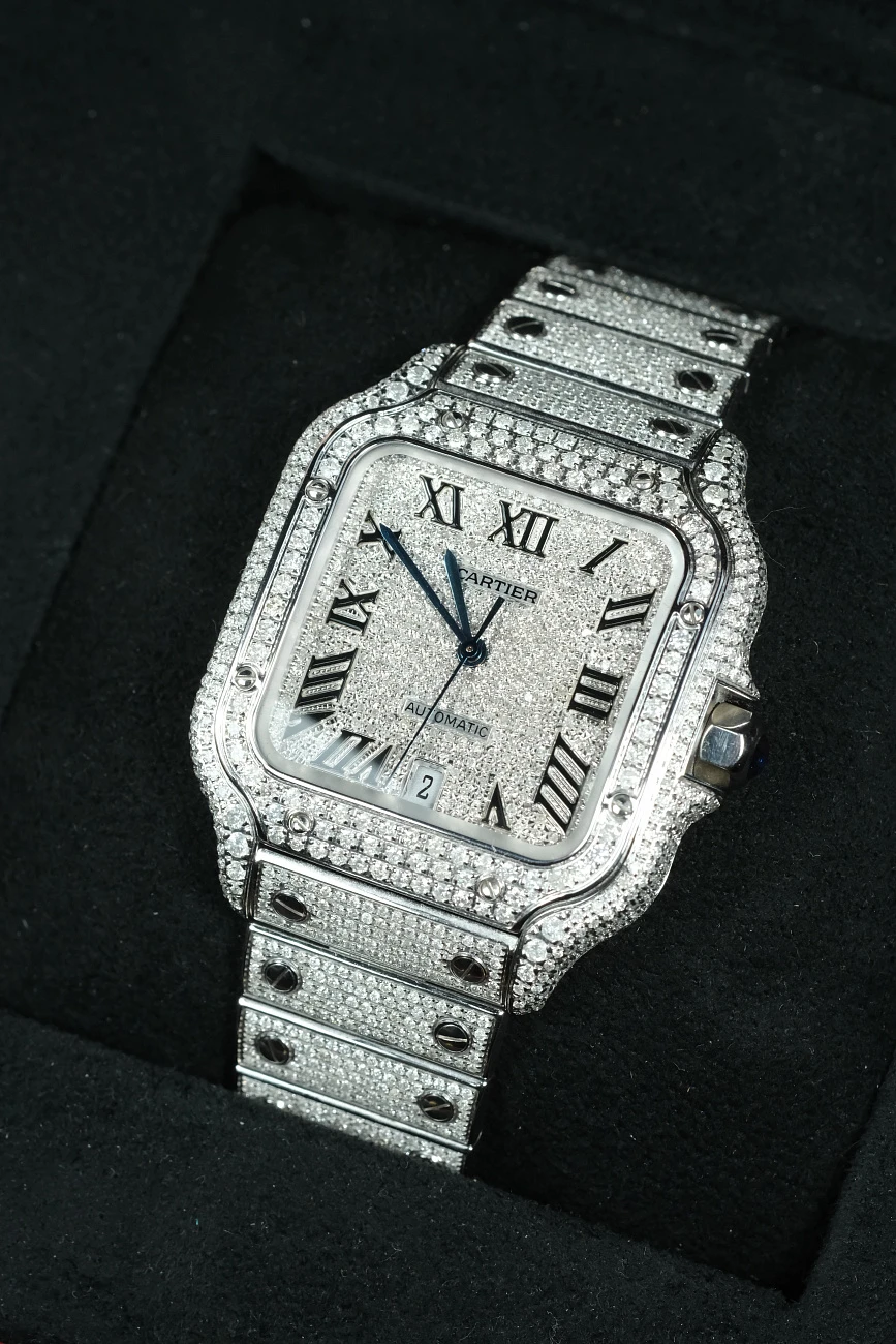 Часы Cartier  Santos De Cartier Custom Full Pave Diamond  WSSA0018