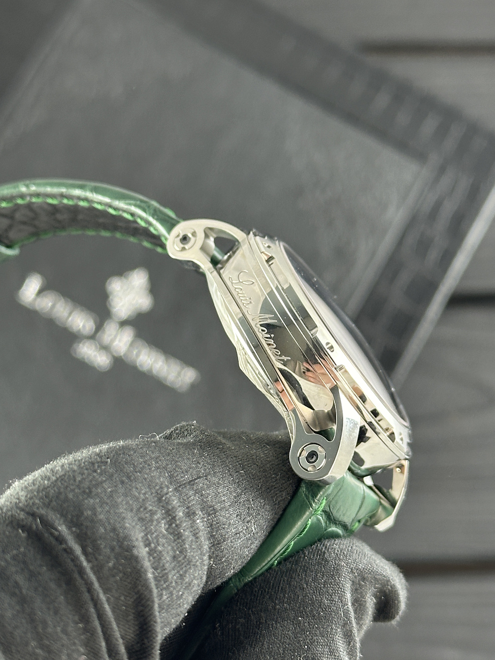 Часы Louis Moinet  1945-2020 75 Лет Победа!  LM-45.10.C31