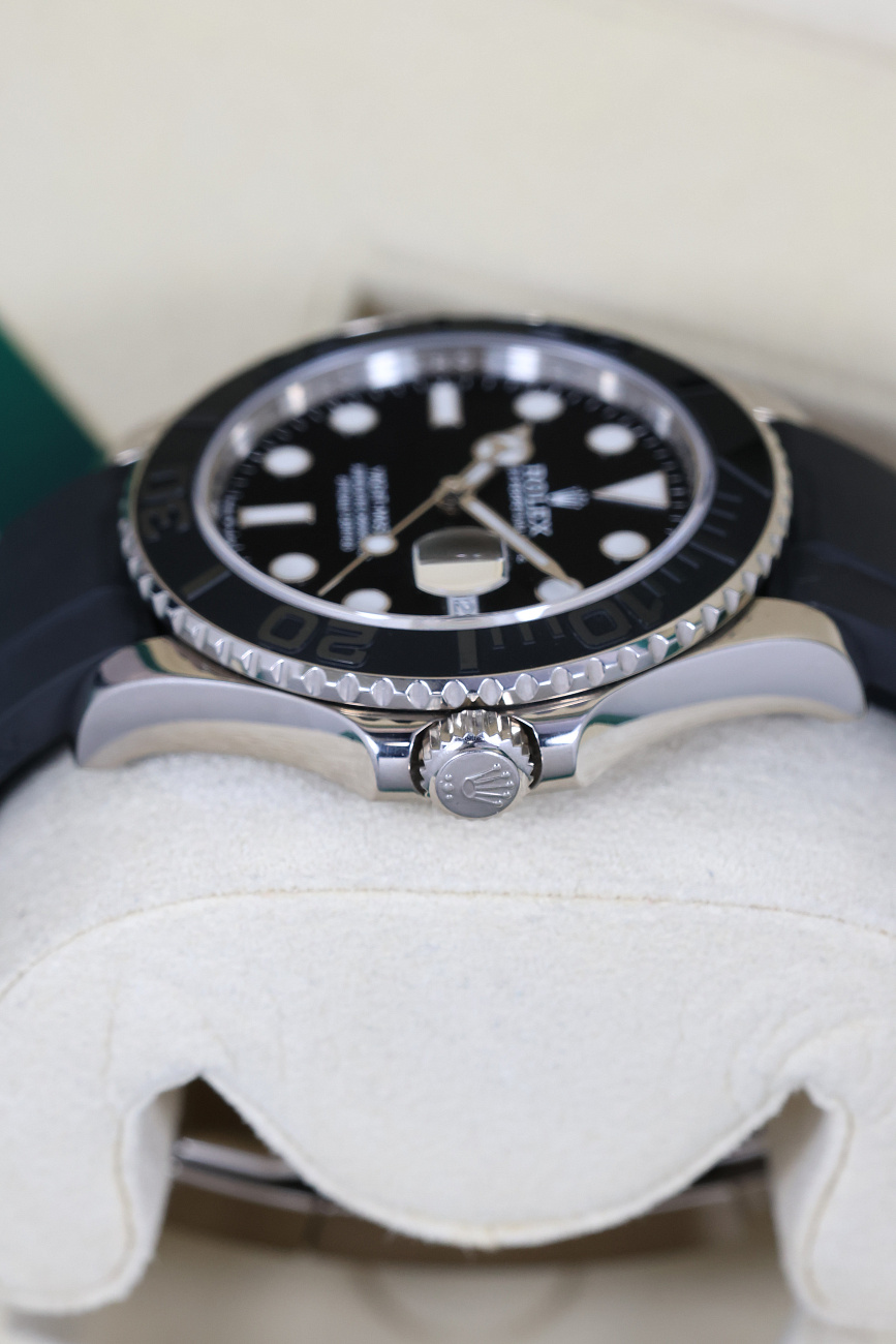 Часы Rolex  Oyster Perpetual Yacht-Master 42 Mm 18K White Gold  226659