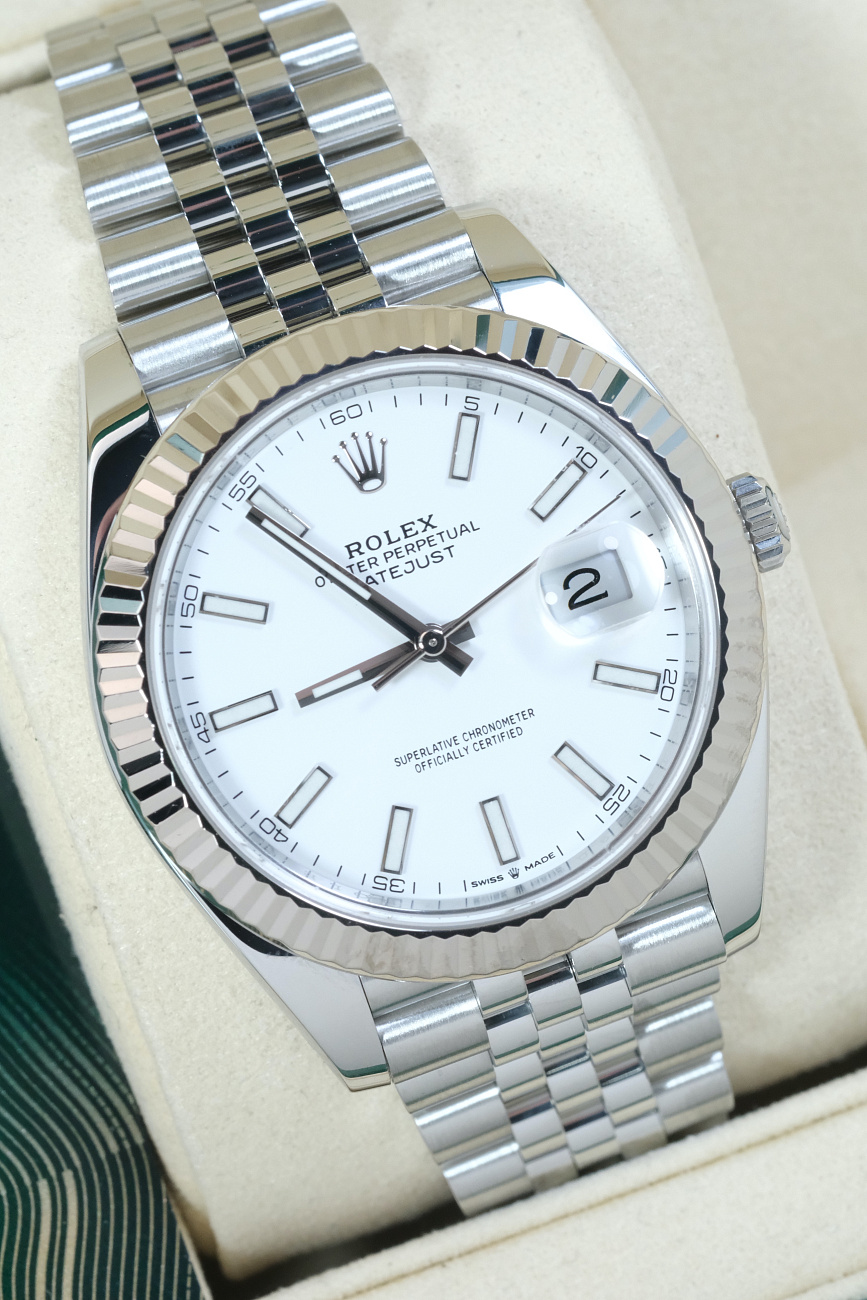 Часы Rolex  Datejust 41Mm White Dial  126334