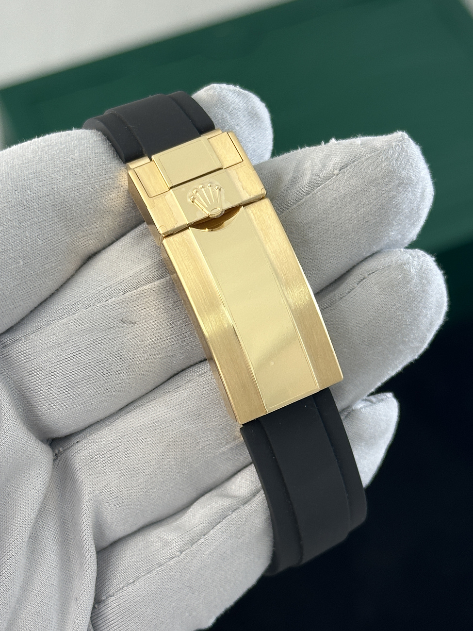 Часы Rolex  Oyster Perpetual Yacht-Master 42 Mm Yellow Gold  226658-0001